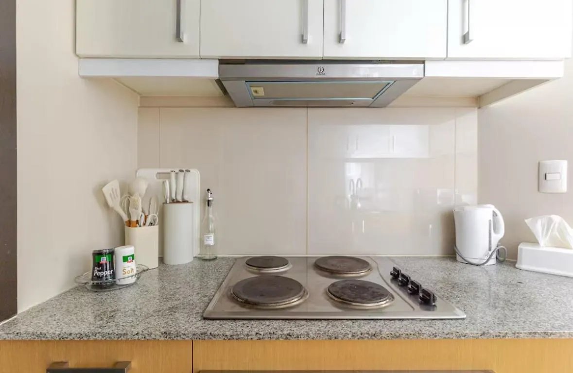 Bgc Taguig Uptown 3Br Corner Unit With Pool View, Bath Tub, Wifi, Beside Landers Bgc Aparthotel Manila