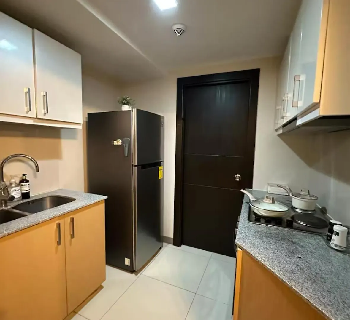 Bgc Taguig Uptown 3Br Corner Unit With Pool View, Bath Tub, Wifi, Beside Landers Bgc Aparthotel Manila